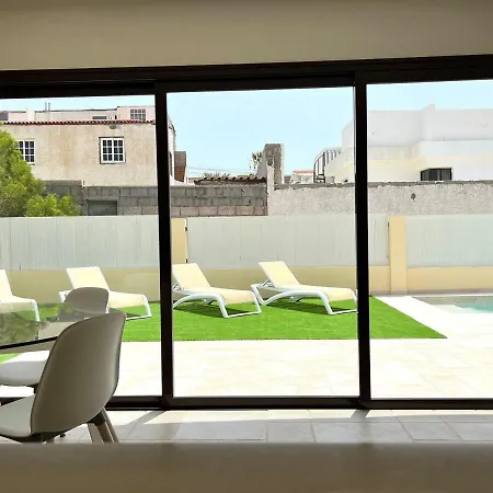 Вилла 2 Bedroom With Heated Pool *