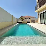 2 Bedroom With Heated Pool *